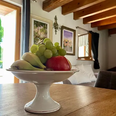 Maison d'hôtes Casa La Rosa & Courdimanche-sur-Essonnes